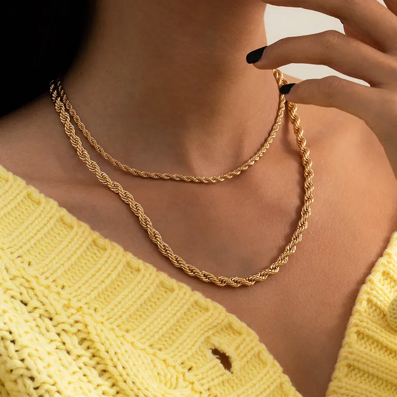 Elegant Twisted Rope Necklace