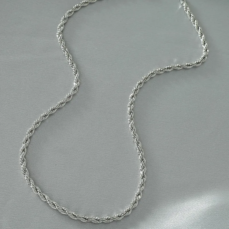 Elegant Rope-Style Necklace